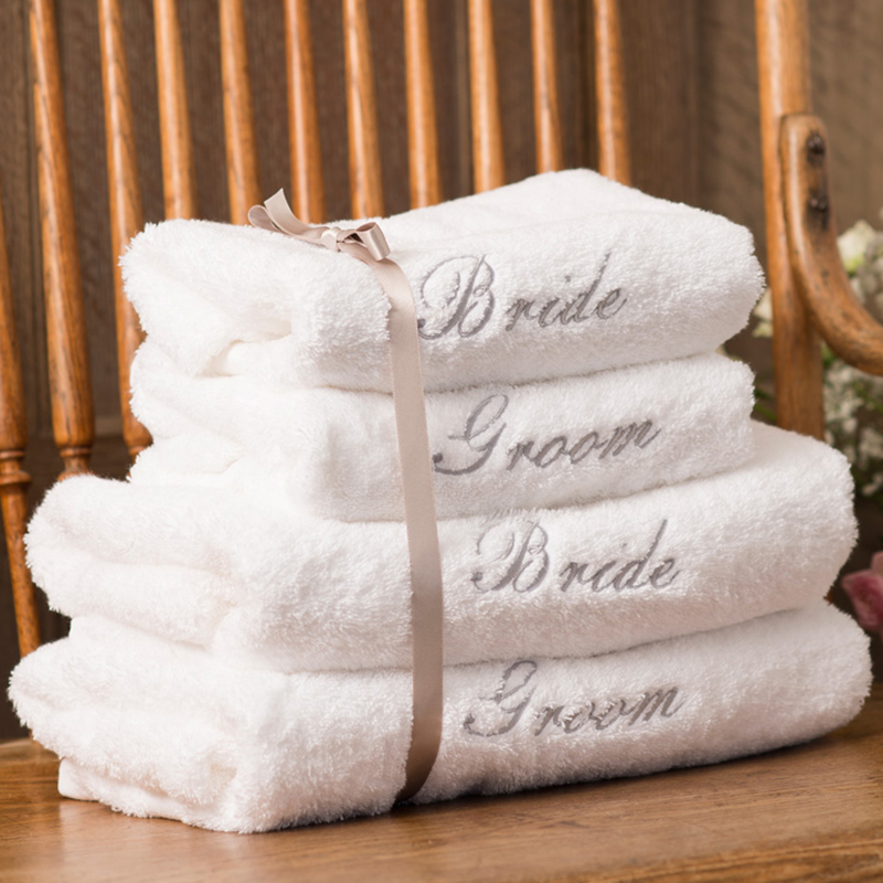 Asciugamani da bagno personalizzati ricamati con monogramma di