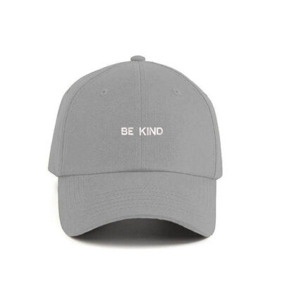 Cappellino scritta be kind grigio chiaro